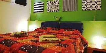 A Casa Di Elena 호텔 *